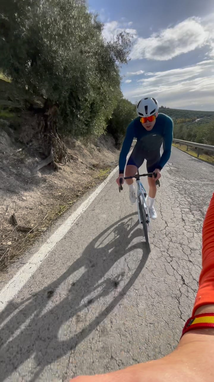 Post 5 by Miguebahe on Instagram (video)