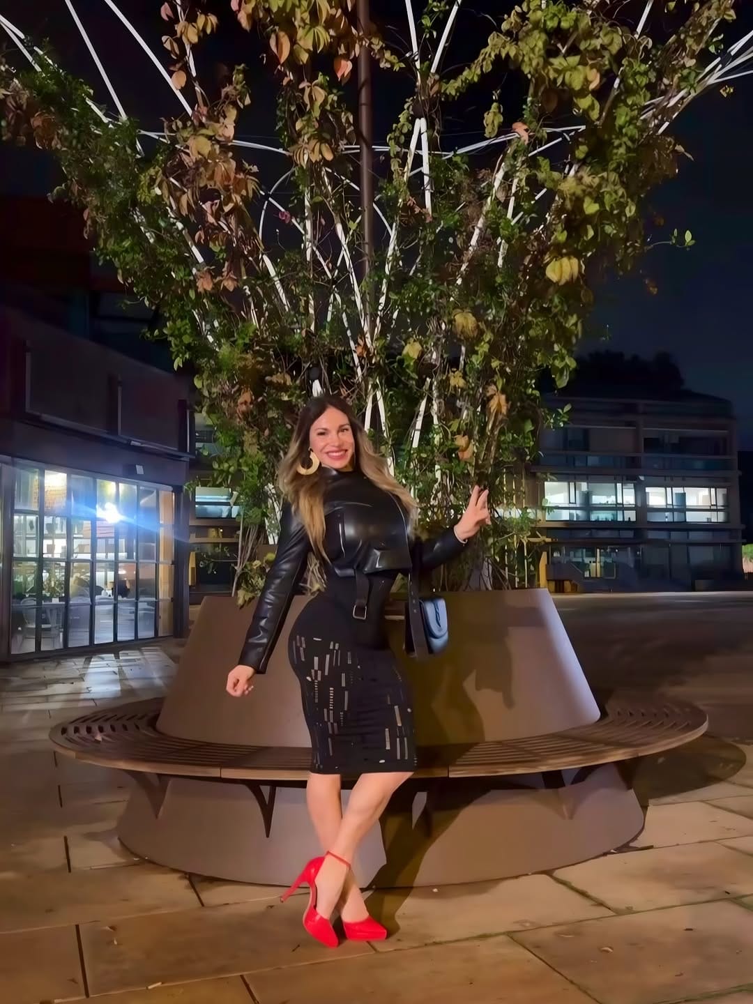 Post 5 by Helena Ordóñez IFBBPRO on Instagram (carousel)