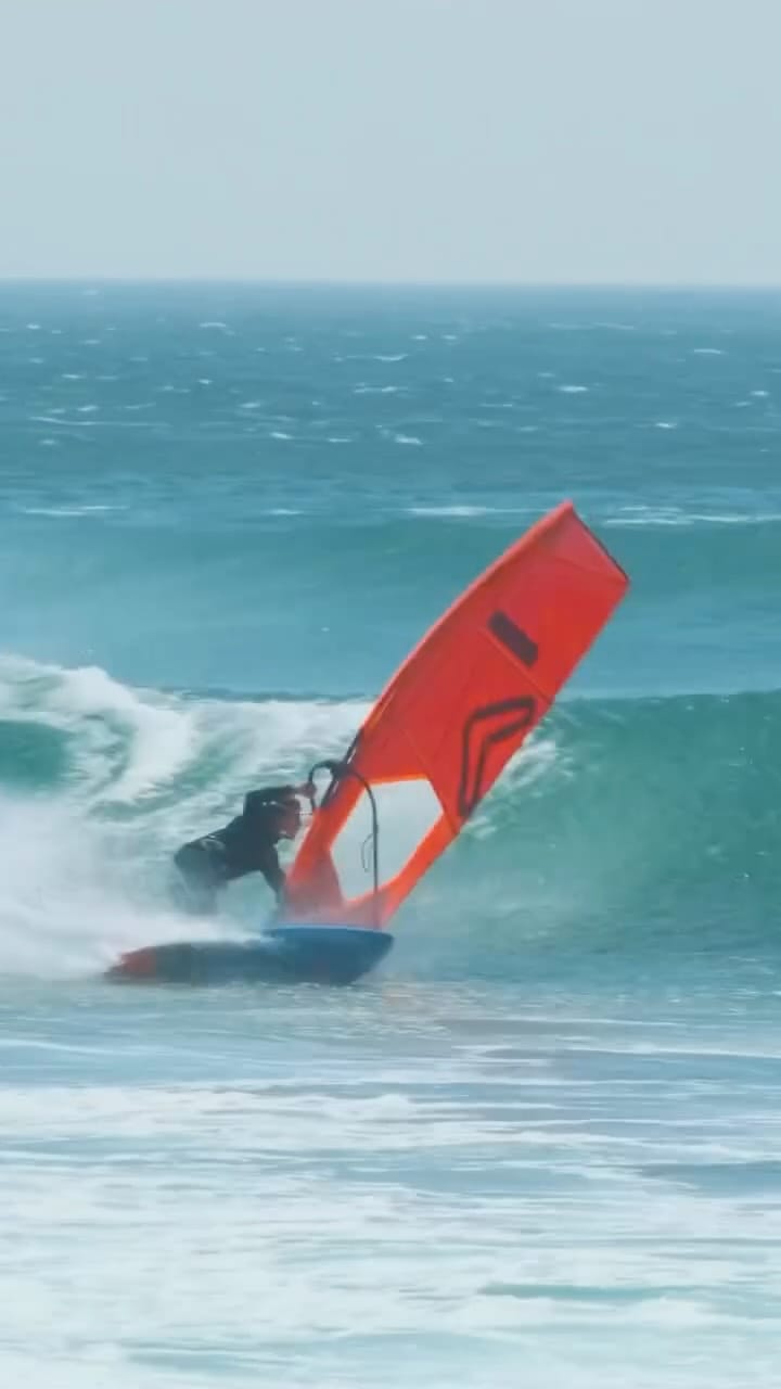 Post 6 by Federico Morisio on Instagram (video)