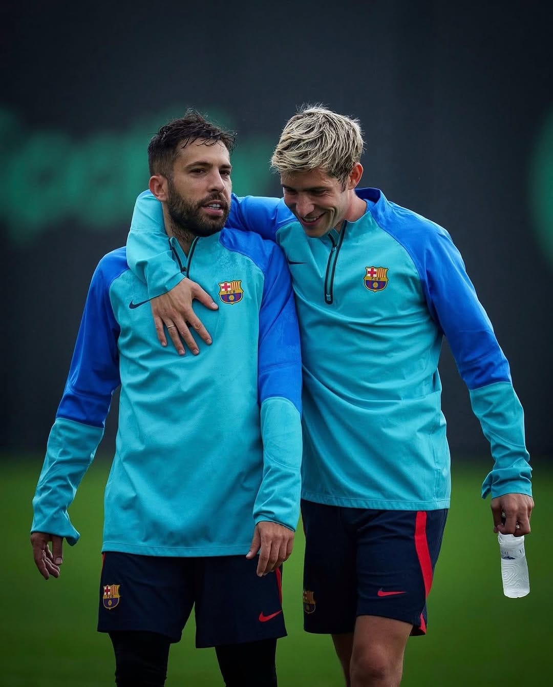 Post 5 by Sergi Roberto on Instagram (carousel)