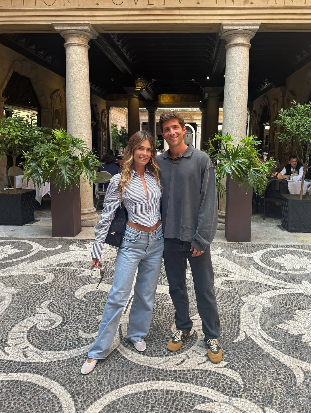 Post 9 by Sergi Roberto on Instagram (carousel)