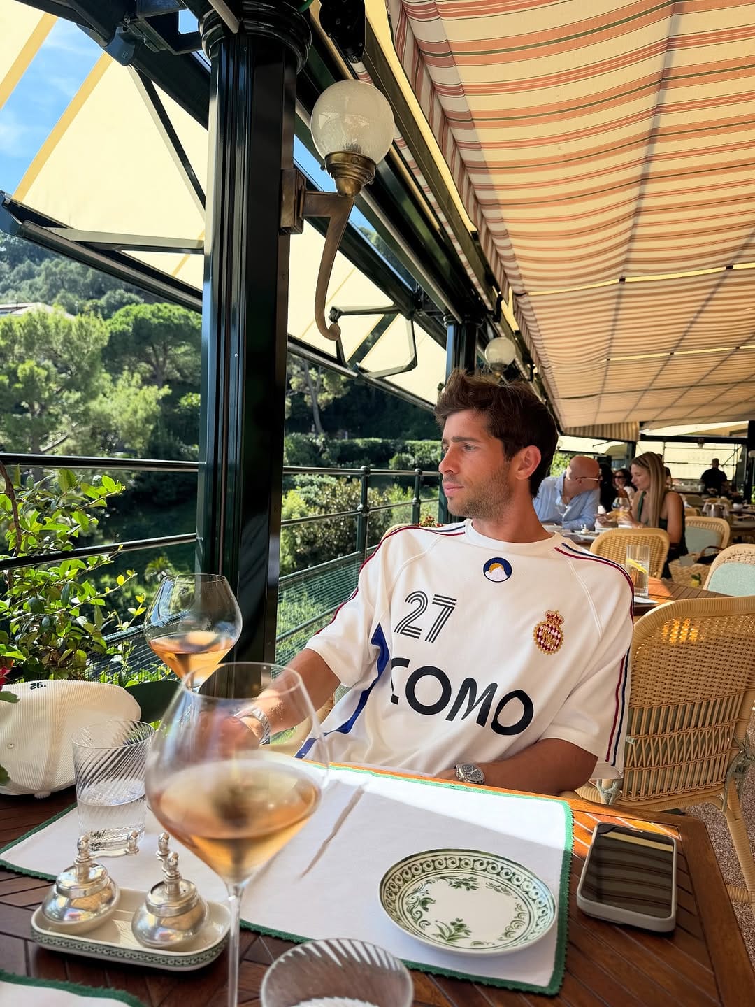 Post 4 by Sergi Roberto on Instagram (carousel)