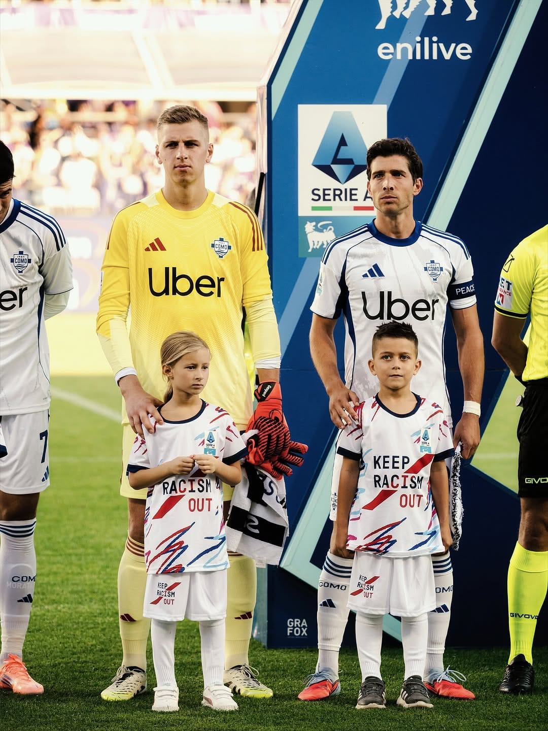 Post 7 by Sergi Roberto on Instagram (carousel)