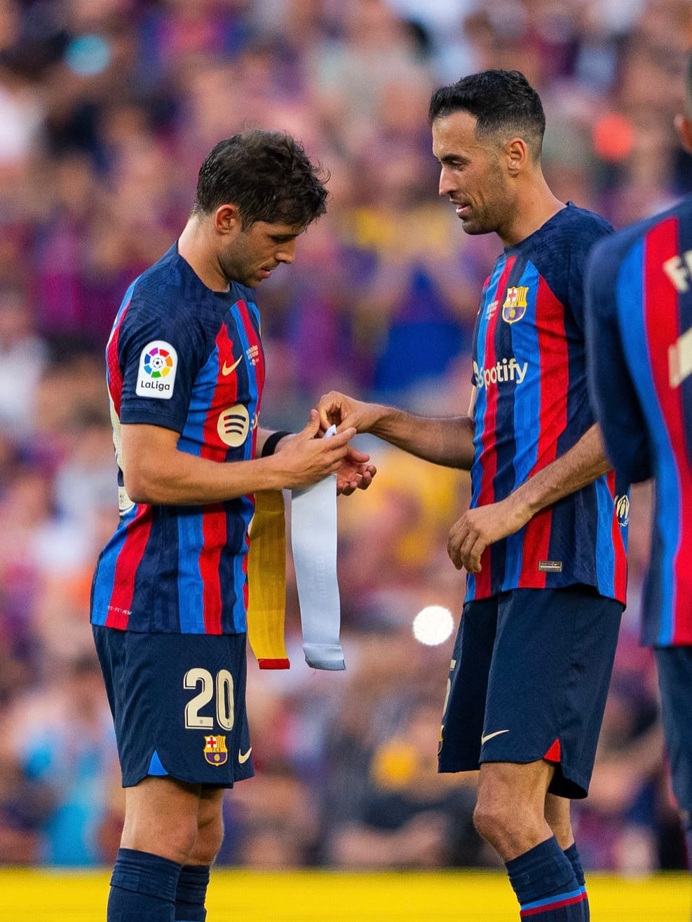 Post 6 by Sergi Roberto on Instagram (carousel)
