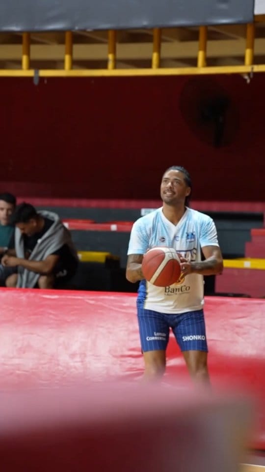 Post 1 by Nicolas Aguirre on Instagram (video)