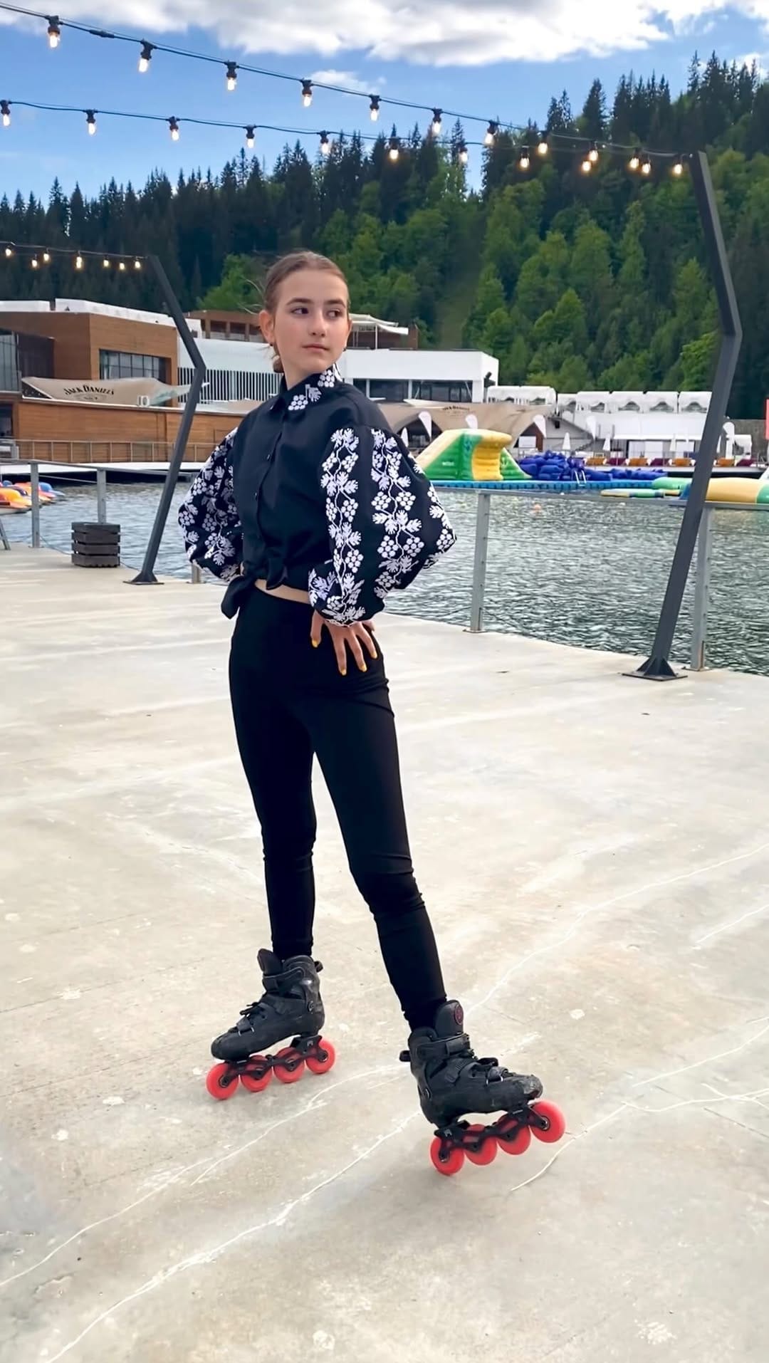 Post 9 by Sandra Kruhliak on Instagram (video)