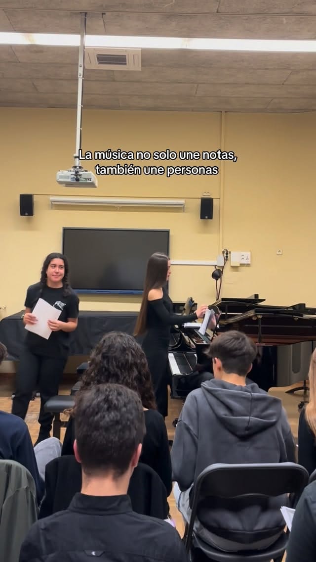 Post 3 by CÉLINE RAMOS on Instagram (video)