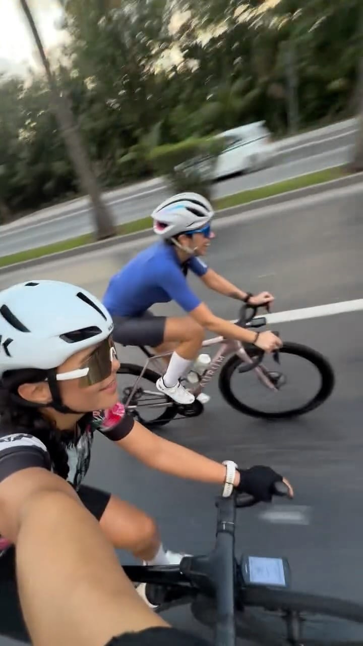 Post 3 by Cynthya Lozada l Athetle - Travel - Limit Challenger on Instagram (video)
