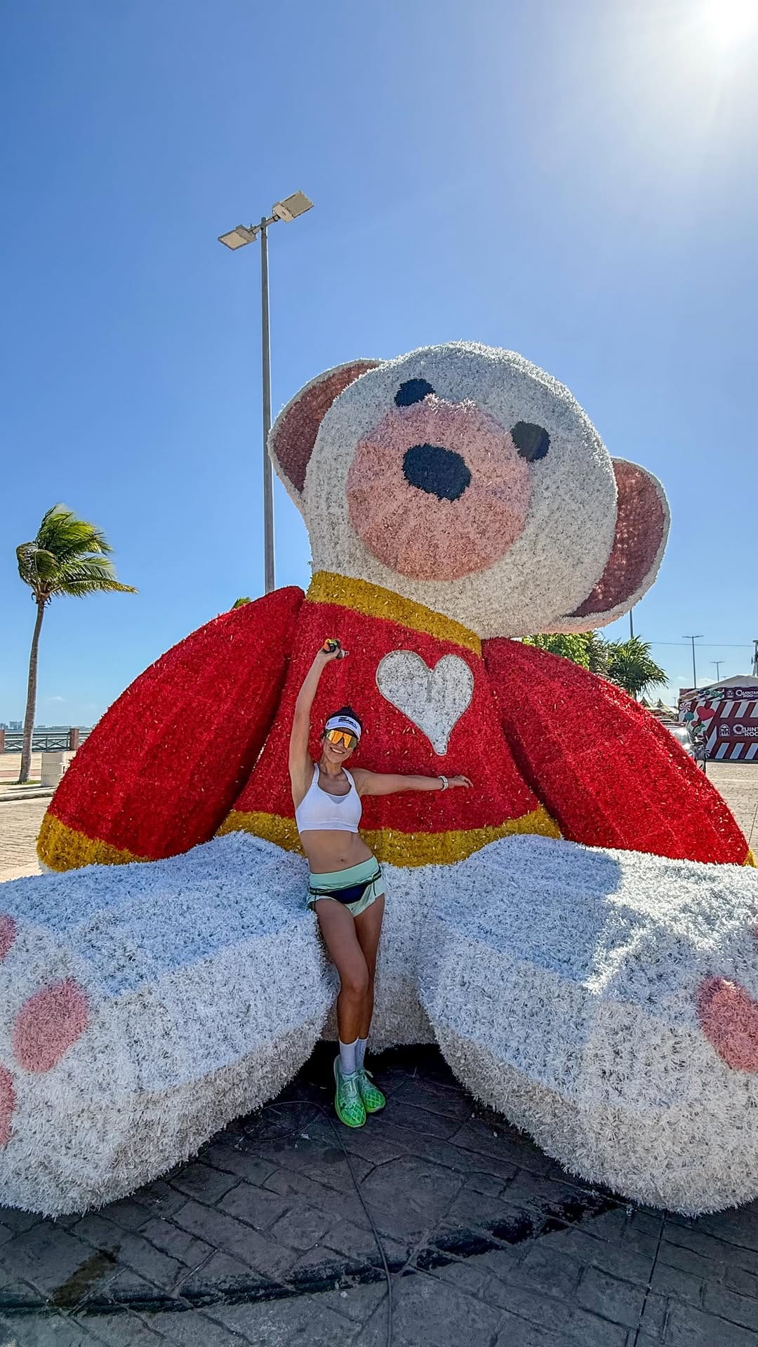 Post 6 by Cynthya Lozada l Athetle - Travel - Limit Challenger on Instagram (video)