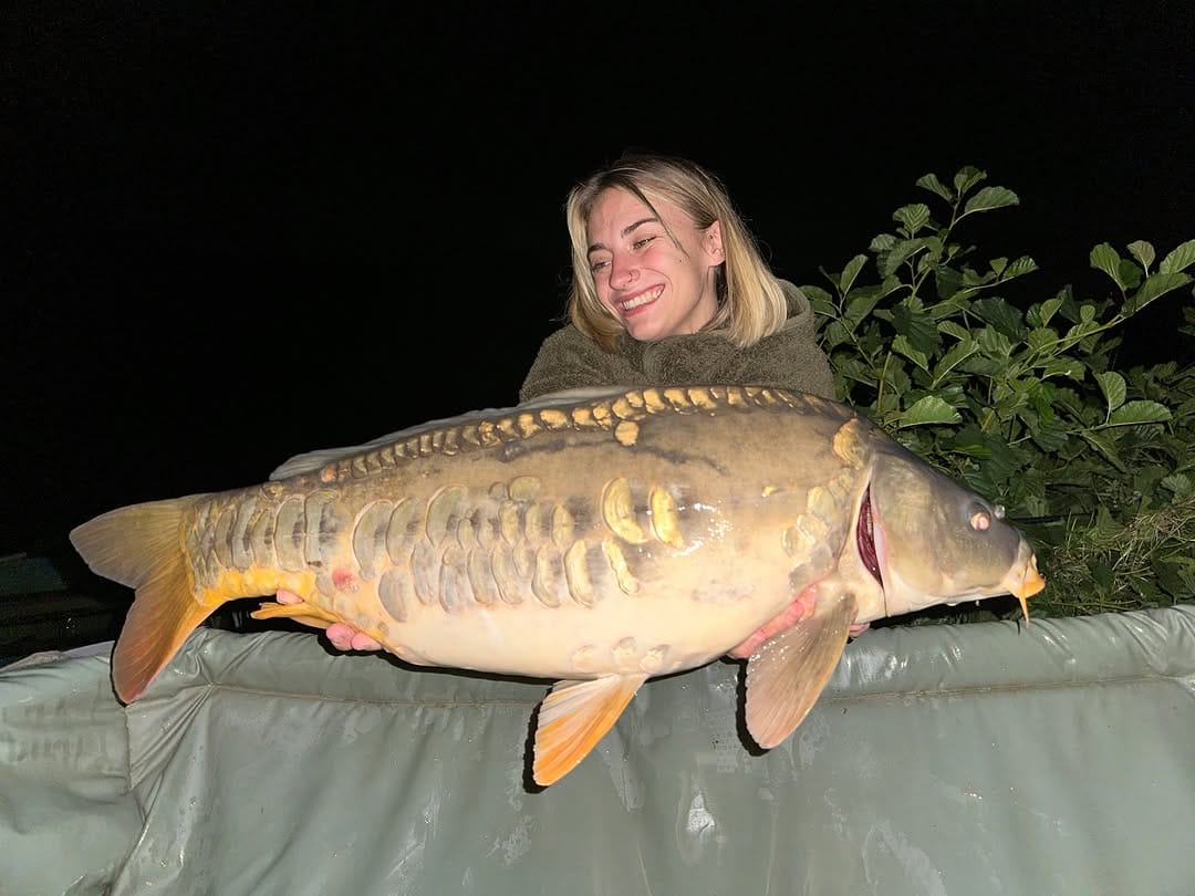 Post 3 by 𝓜𝓪𝓶𝓮𝓷 𝓞𝓵𝓲𝓿𝓪 🧚🏻‍♂️🎣 on Instagram (image)