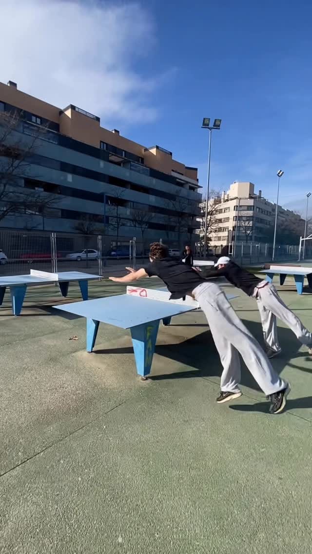 Post 6 by Shifer on Instagram (video)