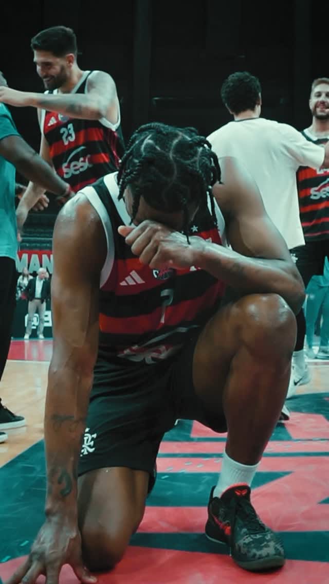 Post 10 by Jhonatan Luz/ Basquete on Instagram (video)