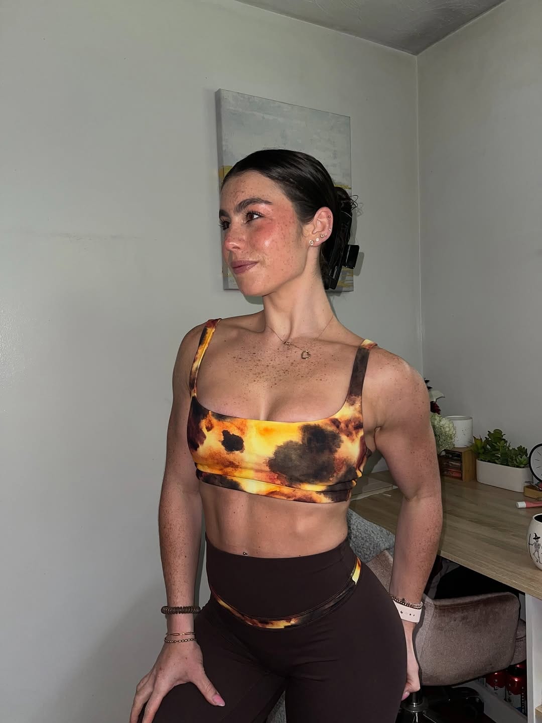 Post 3 by Sydney 💪🏻💅🏻 Online Personal Trainer on Instagram (carousel)