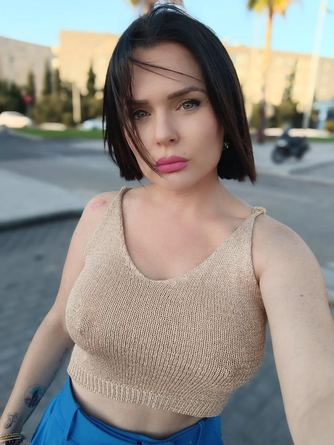 Post 6 by 𝓖𝓲𝓼𝓮𝓵𝓪 𝓡𝓸𝓶𝓮𝓻𝓸 𝓟𝓾𝓮𝓷𝓽𝓮 on Instagram (image)