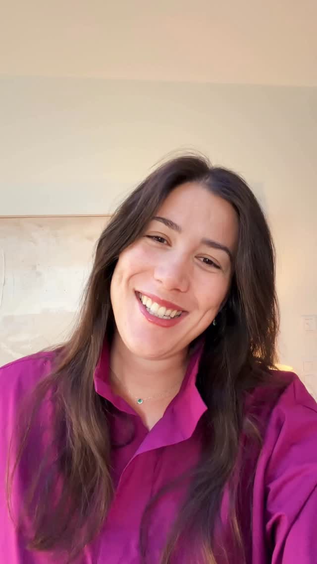 Post 6 by GАЯВIÑE МUGUЯUΖΑ on Instagram (video)