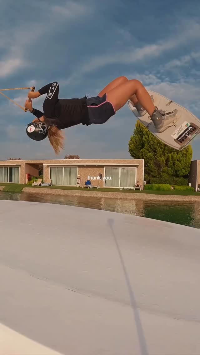 Post 1 by SANNE MEIJER on Instagram (video)