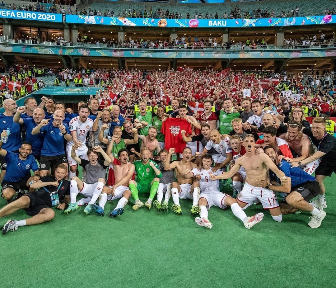 Post 7 by Daniel Wass on Instagram (image)