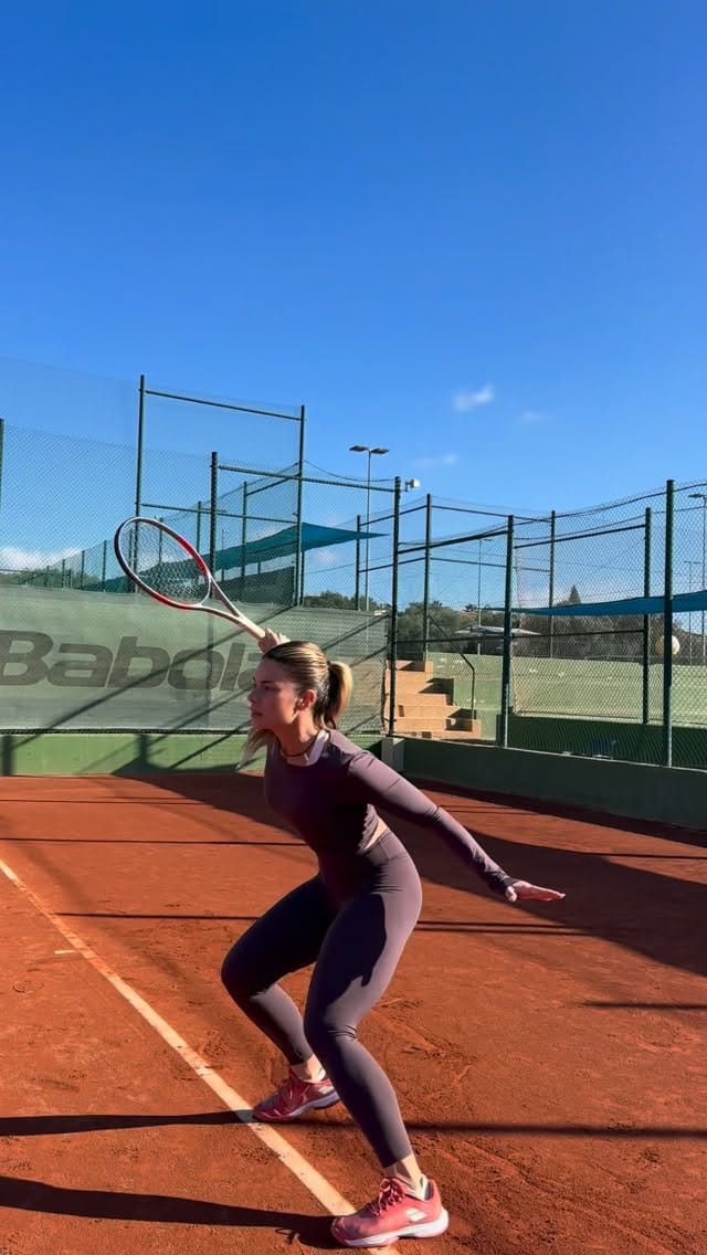 Post 5 by Laura Gibanel Velasco on Instagram (video)