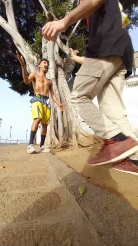 Post 10 by Gabriel on Instagram (video)