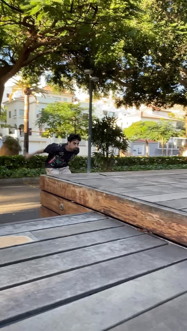 Post 3 by Gabriel on Instagram (video)