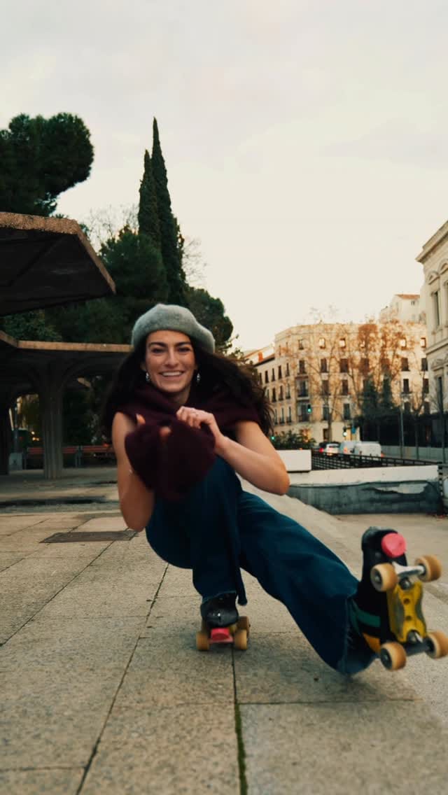 Post 2 by Bomba H on Instagram (video)