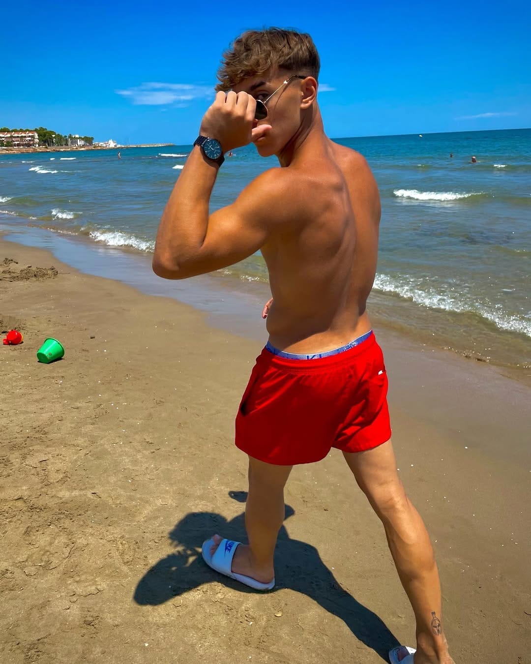 Post 10 by Mauro⚡️♒️ on Instagram (carousel)