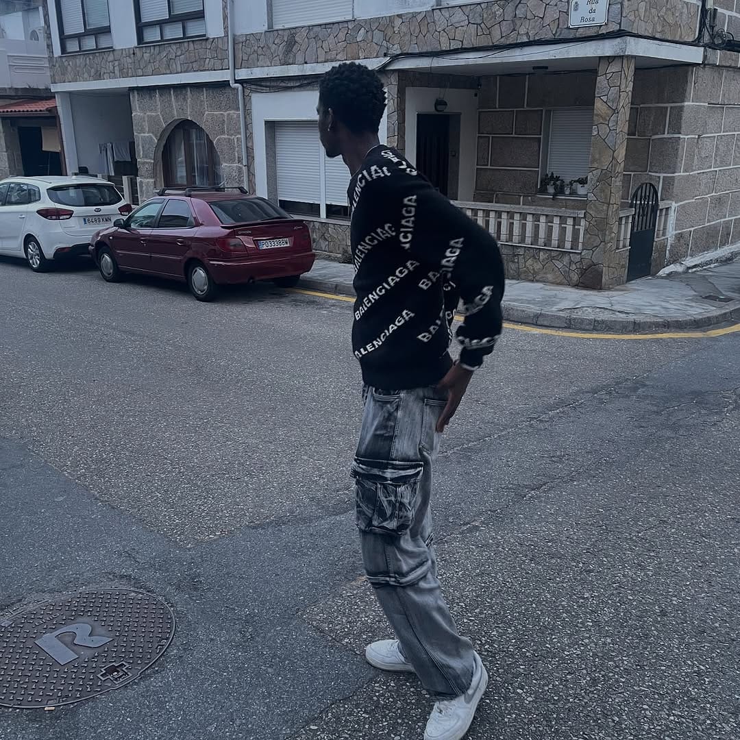 Post 2 by Ousmane Alpha on Instagram (carousel)