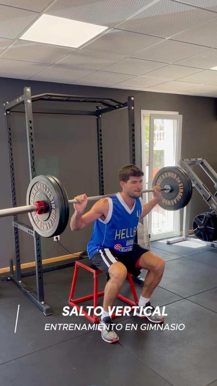 Post 9 by Pau Sintes Barceló | Entrenador Online Baloncesto | Fitness on Instagram (video)