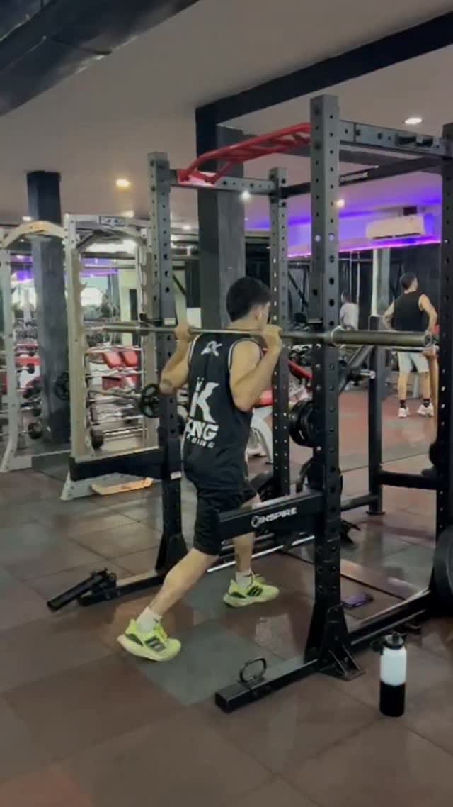 Post 3 by Ricardo Álvarez | Pro Muay Thai Athlete 🇪🇸 on Instagram (video)