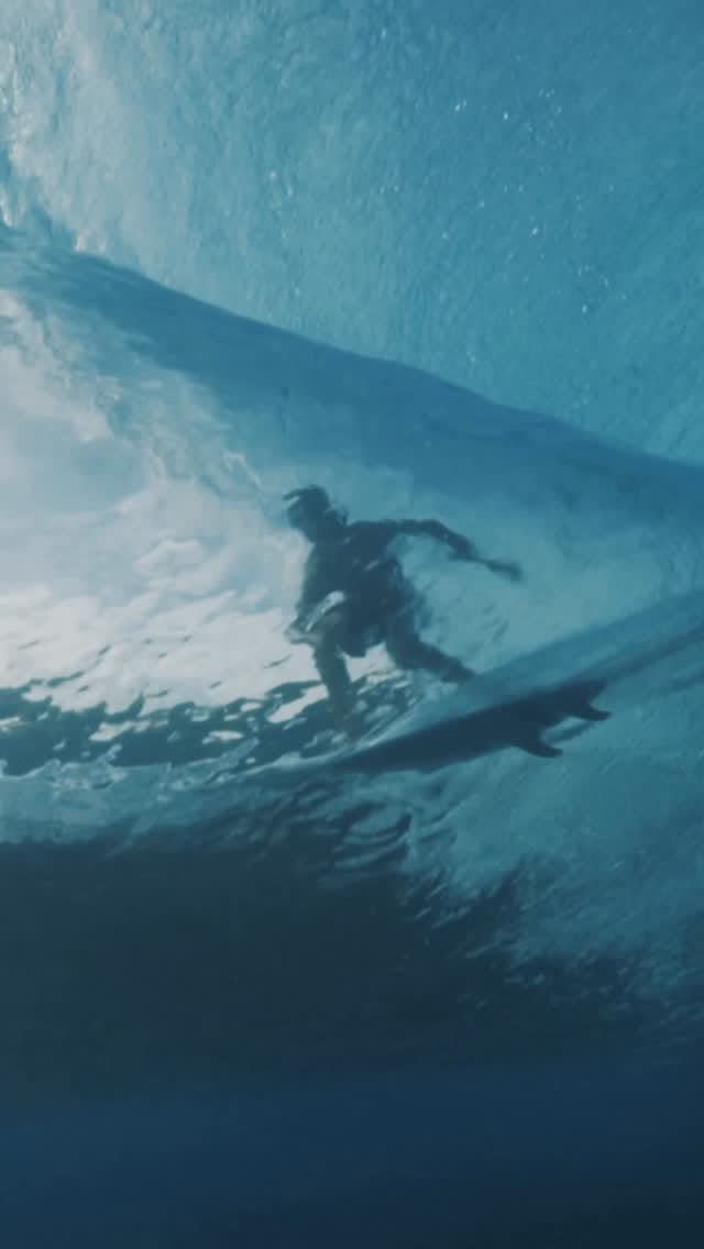 Post 3 by Alejo Valido on Instagram (video)