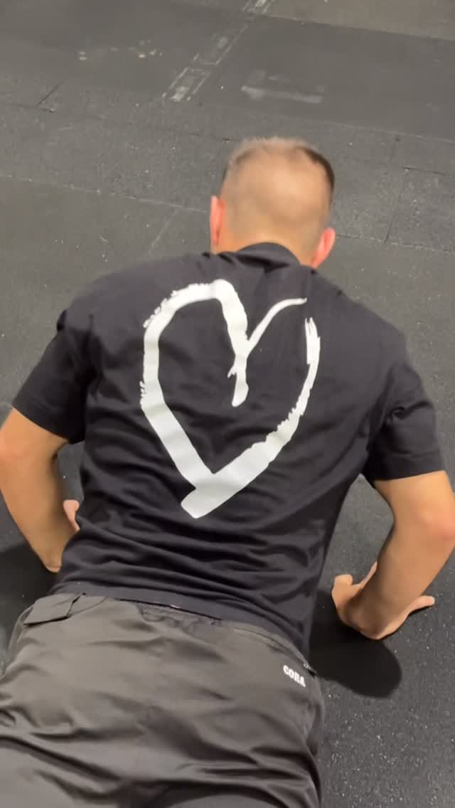 Post 9 by CrossFit DRK Bergondo y Coruña on Instagram (video)
