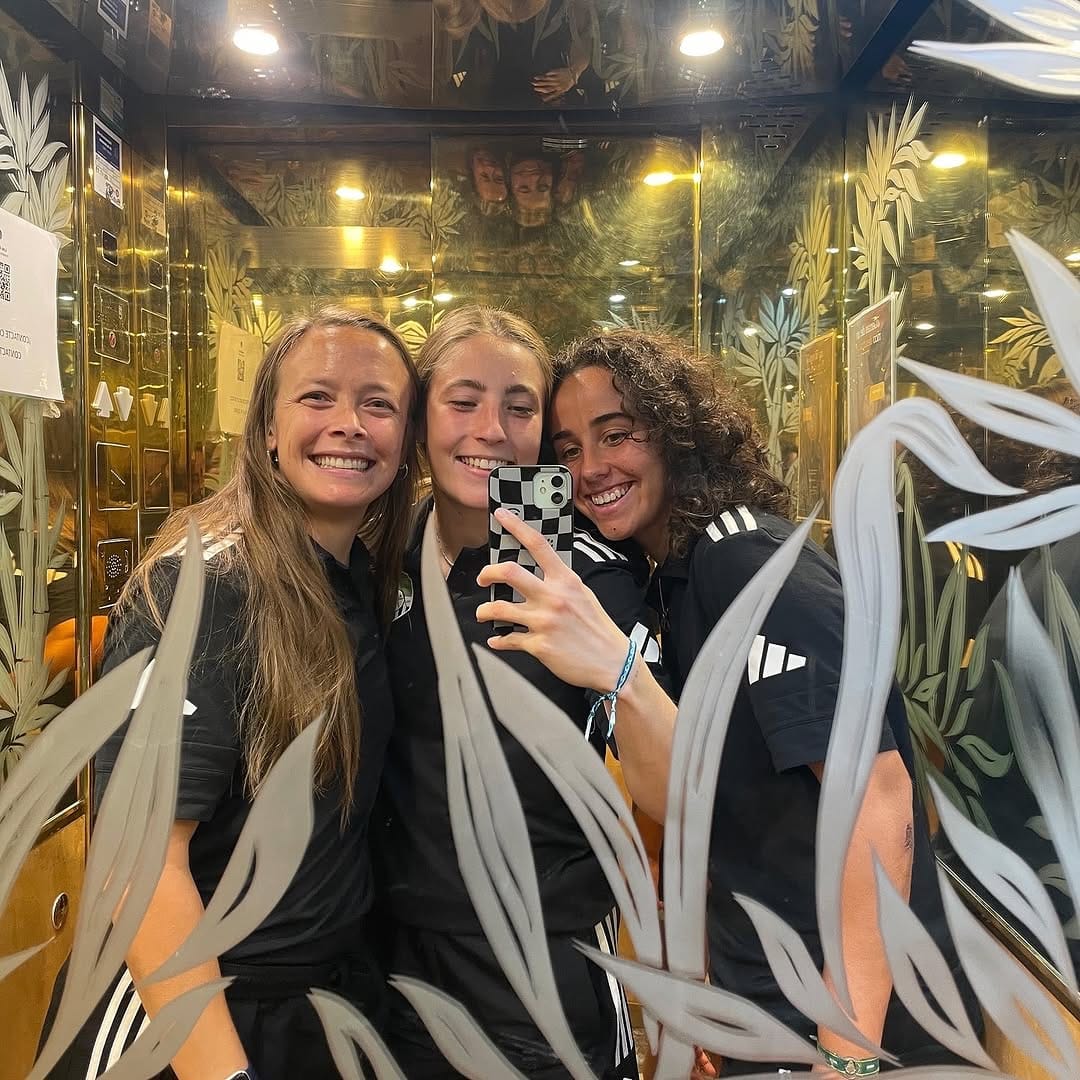 Post 5 by Karen Vénica on Instagram (carousel)