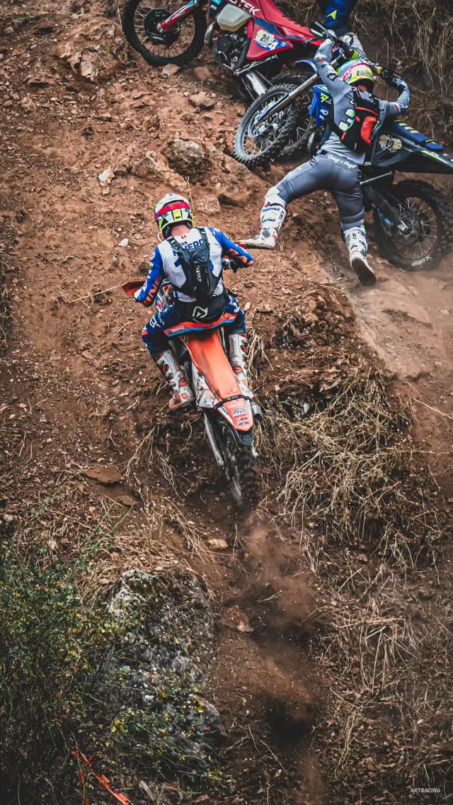 Post 3 by Carlos Rivero on Instagram (video)