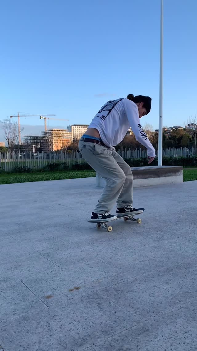 Post 4 by Marco Rey on Instagram (video)
