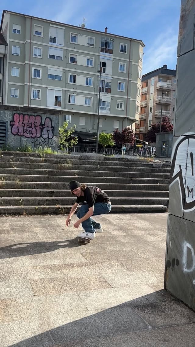 Post 3 by Marco Rey on Instagram (video)