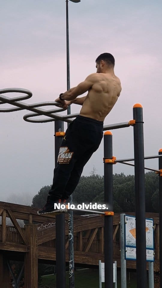 Post 1 by Dani Guerrero on Instagram (video)