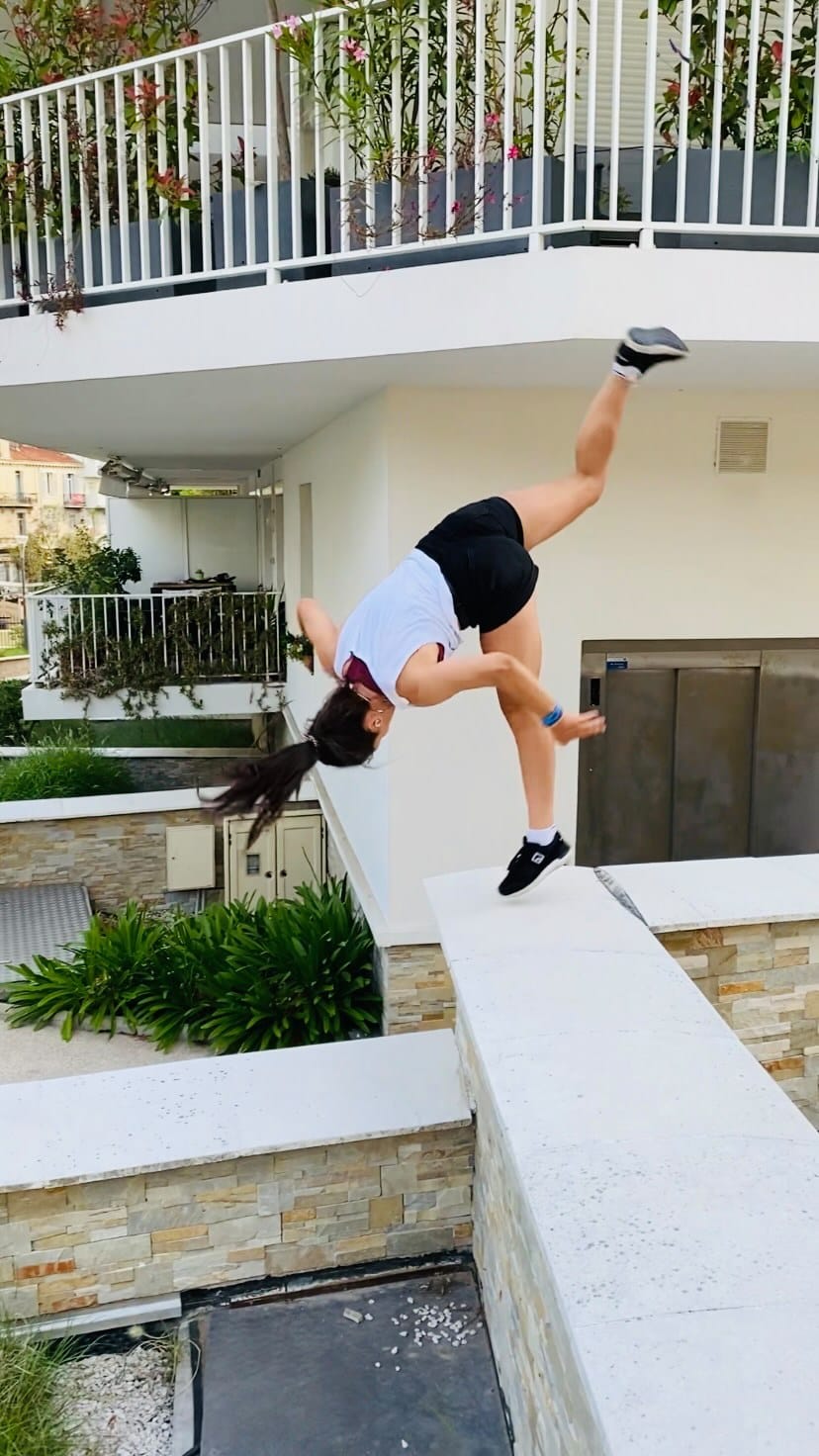 Post 9 by Orane Flowrinda on Instagram (video)