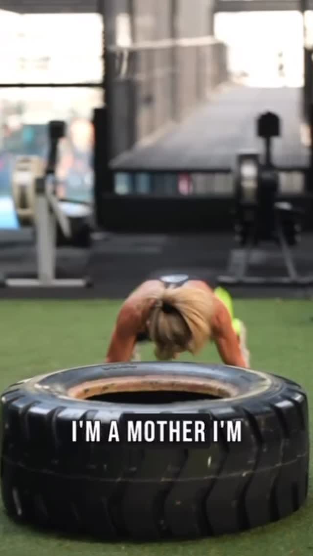 Post 9 by Alexandra Ojog ( Personal Trainer) on Instagram (video)