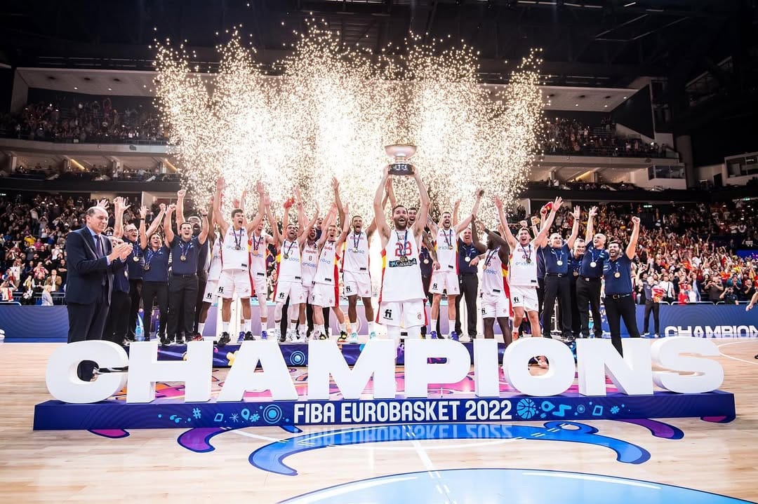 Post 8 by Fernando San Emeterio on Instagram (image)