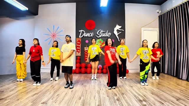 Post 3 by Sandy Tabacinic on Instagram (video)