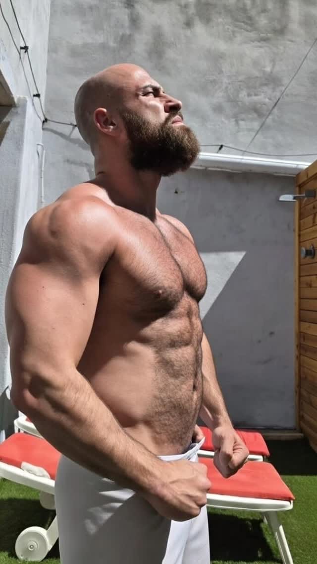 Post 1 by Albert Fit Time on Instagram (video)