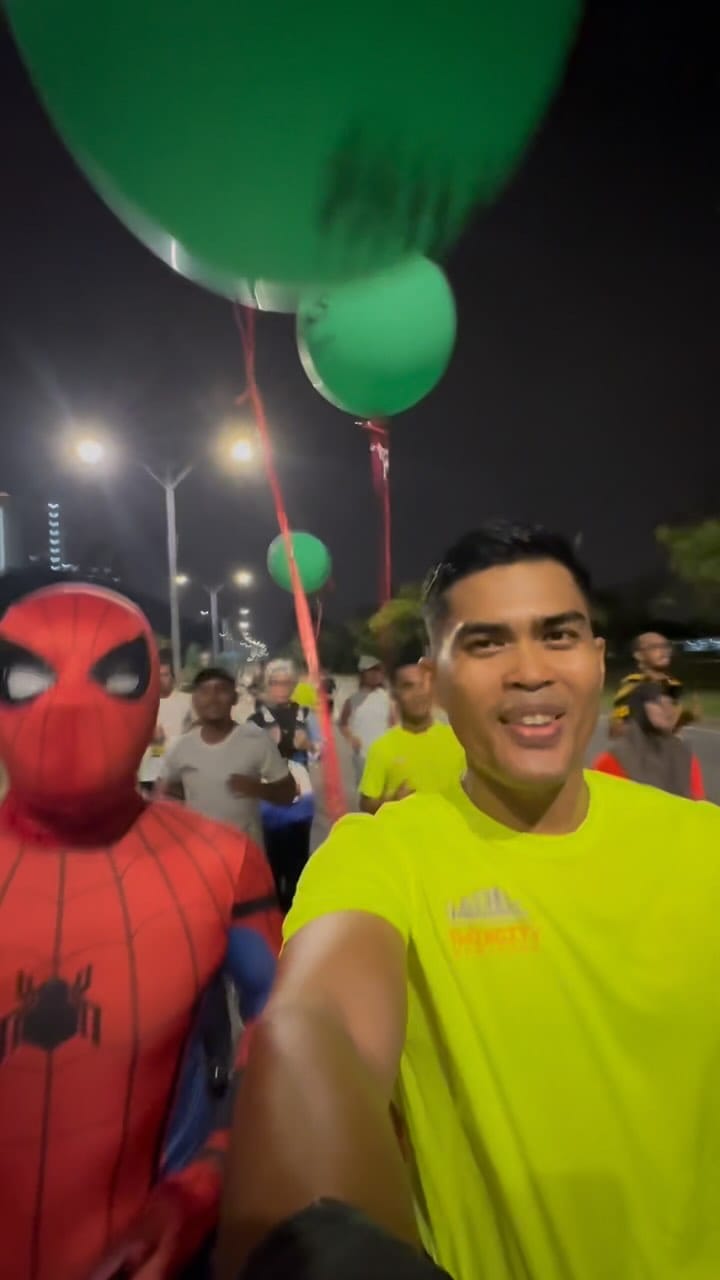 Post 9 by Syazwan Haziq on Instagram (video)