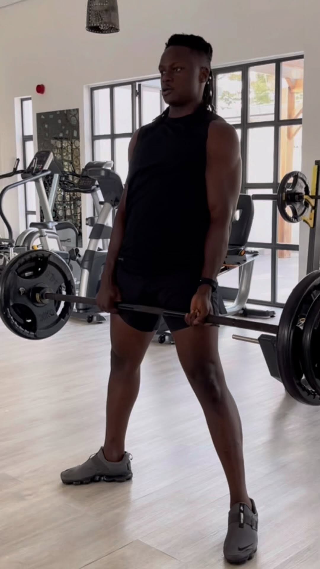 Post 9 by Elje on Instagram (video)