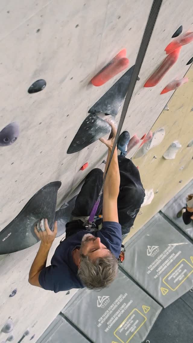 Post 8 by Sharma Climbing Madrid on Instagram (video)