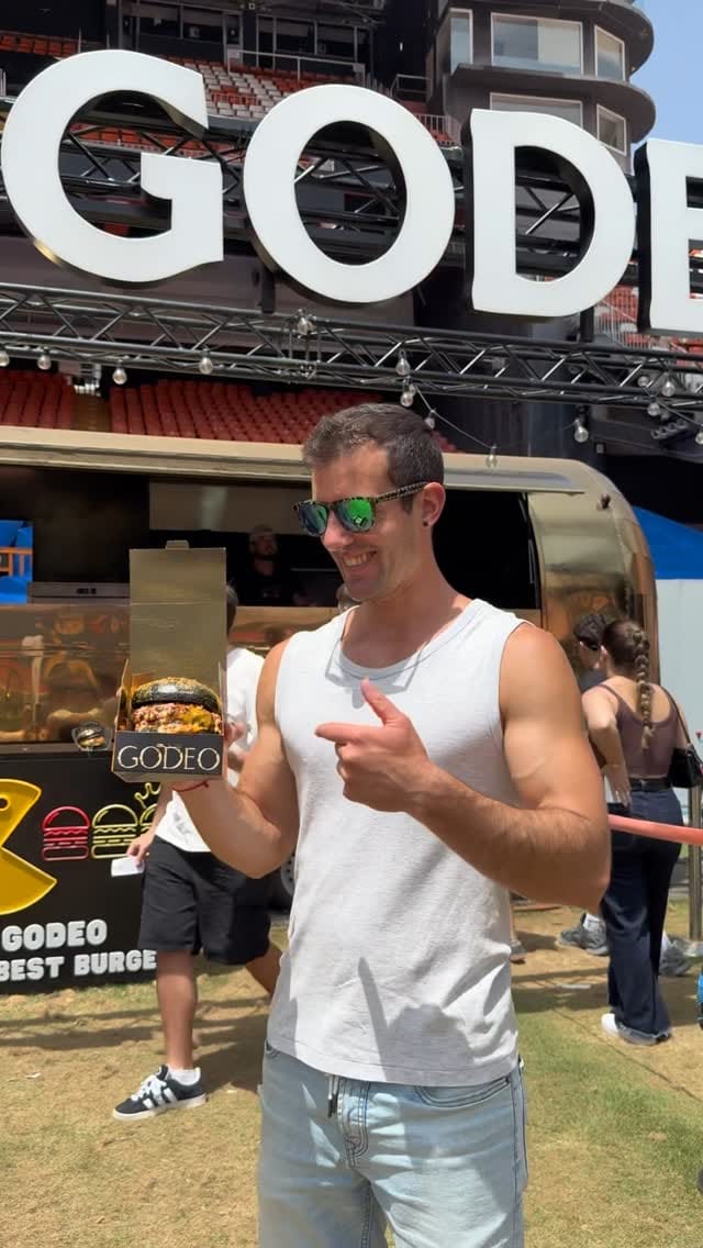 Post 8 by Calistenia & Fitness on Instagram (video)