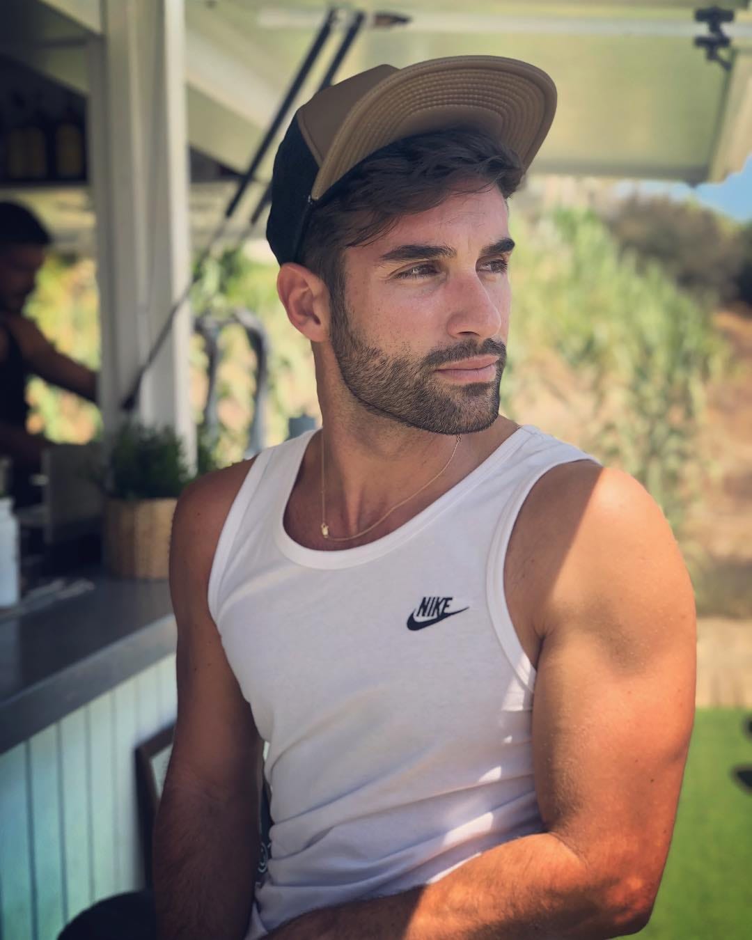 Post 10 by A L F O N S O   D O N🐻 on Instagram (image)