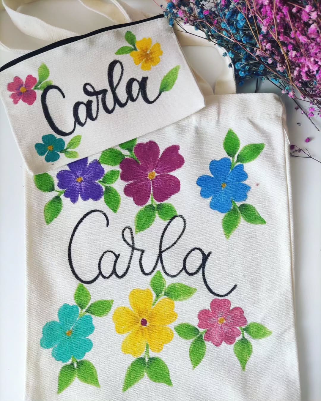 Post 1 by Medita-Arte lettering-flores on Instagram (image)