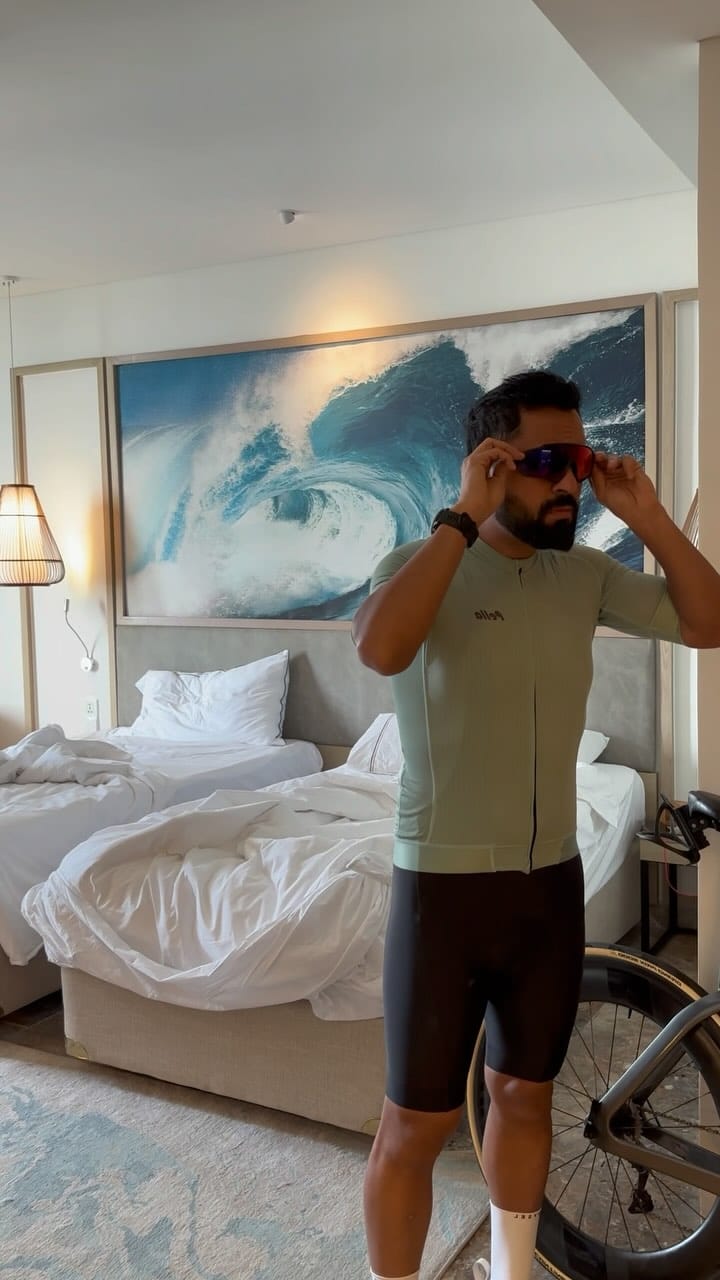 Post 6 by Usman : One Cyclist in Bombay on Instagram (video)