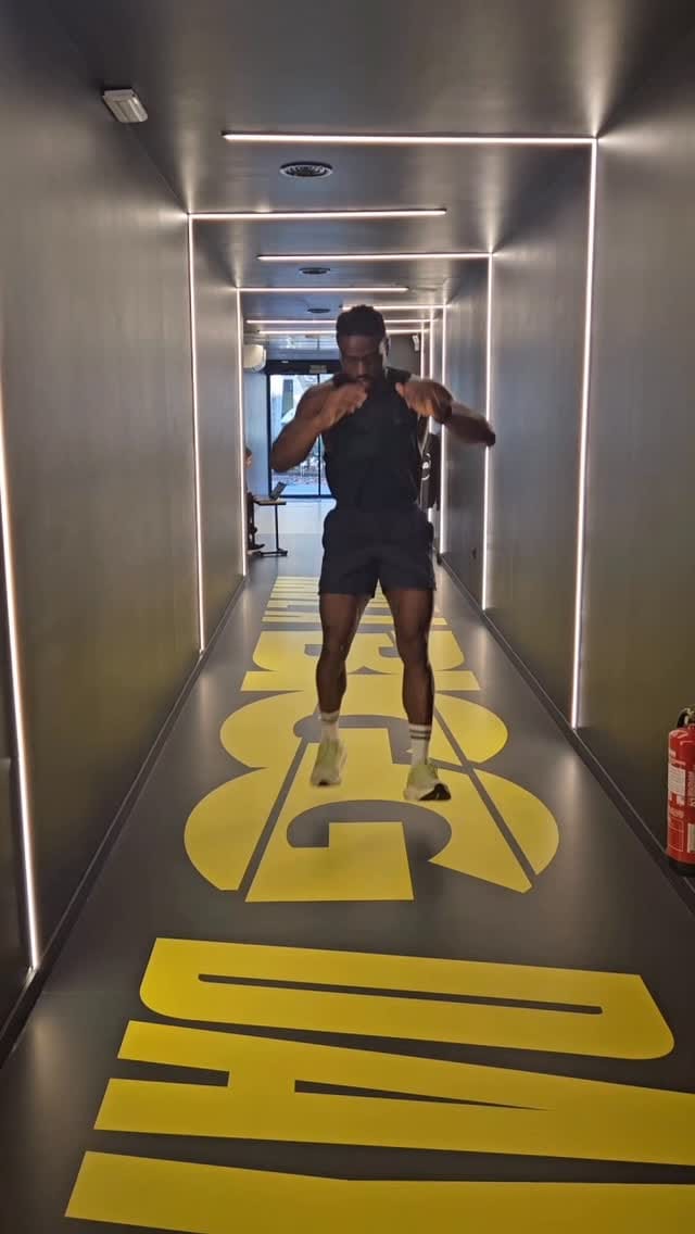 Post 5 by Jay Mengeli | Hyrox athlete & performance  coach on Instagram (video)