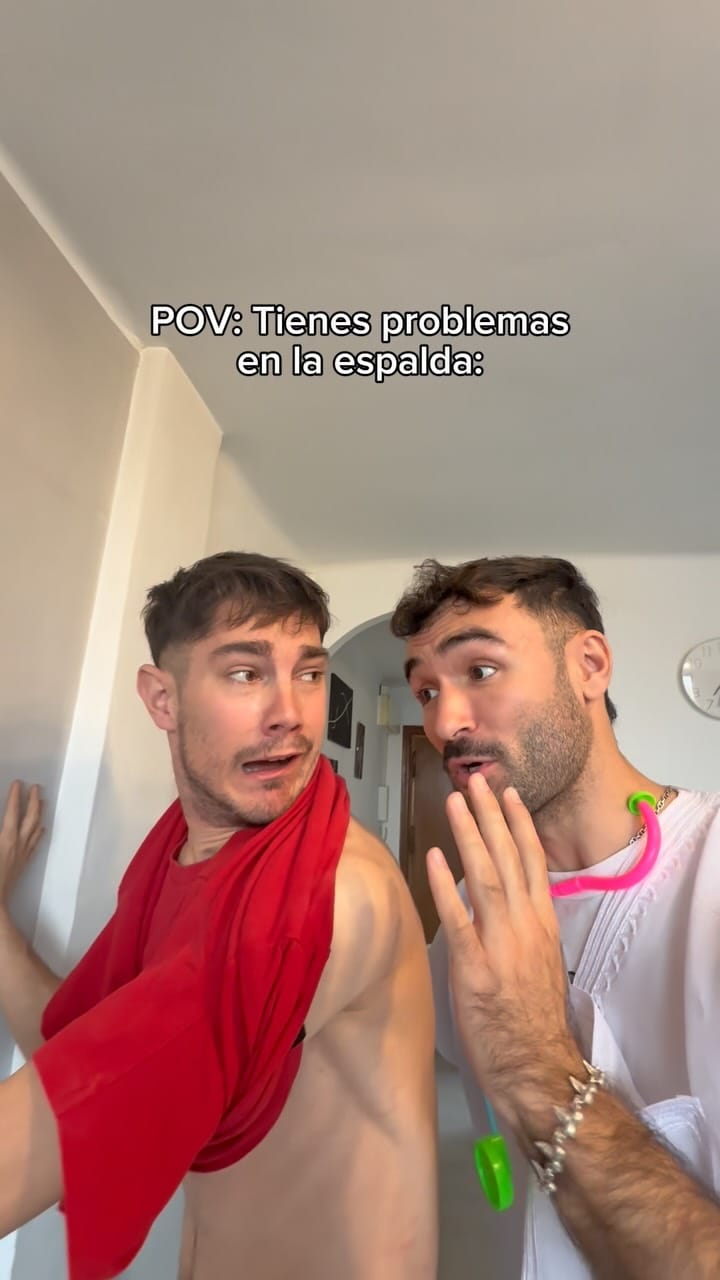 Post 5 by M E R I D A 🦈 on Instagram (video)